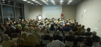 Sala konferencyjna wypełniona ok. 200 słuchaczami.
