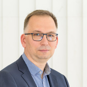 Portrait photo: Paweł  Sasanka